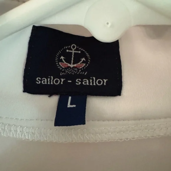 Sailor Sailor White Sleeveless quarter zip Top - Picture 2 of 5